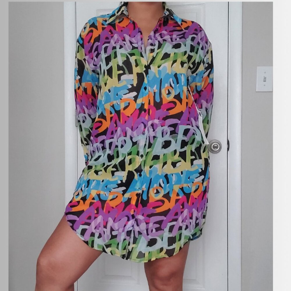 LIVE 4 TRUTH ABSTRACT BUTTON UP